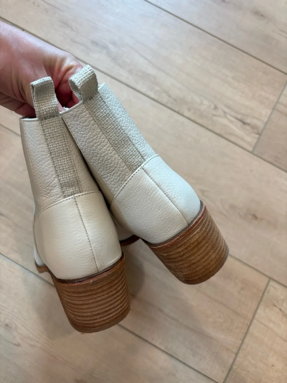 CHINESE LAUNDRY Filip Ankle Boot 8.5